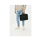 Сумка Guess для ноутбуков 15" Nylon computer bag with Triangle metal logo, черный